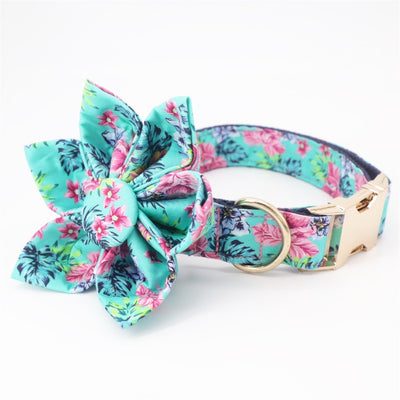 The Lanai Collar with Flower